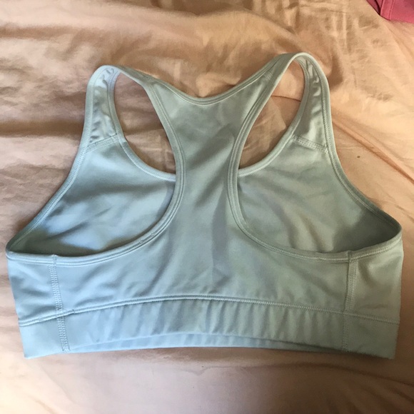 White Nike sports bra - Picture 2 of 3